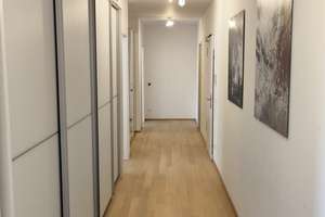 Großzügige 3 Zimmer Wohnung zentral Wiesbaden / 2 Bäder + Tiefgaragenstellplatz / Wilhelms IX – Rheinstr. 11, 65189 Südost, Wiesbaden – Vorschaubild 3