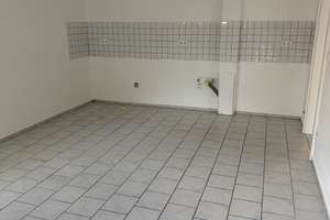 Schöne Souterrain Wohnung mit Blick in den eigenen Garten – Volkhovener Weg 49, 50767 Heimersdorf, Köln – Vorschaubild 3