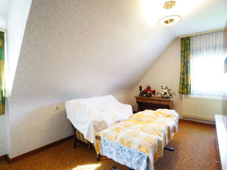 Zimmer im Dachgeschoss