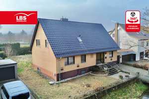 Charmantes Einfamilienhaus mit viel Platz in beliebtem Ortsteil von Seesen! – Goslar (Kreis) – Vorschaubild 1