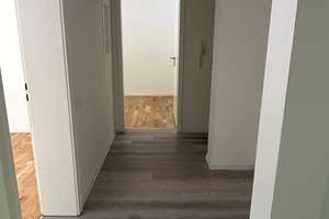 Balkon, Einbauküche und Blick ins Grüne: sonnendurchflutete 3,5-Zimmer-Wohnung in Ziegelhausen – Die vollständige Adresse der Immobilie erhältst du vom Anbieter., 69118 Ziegelhausen, Heidelberg – Vorschaubild 14