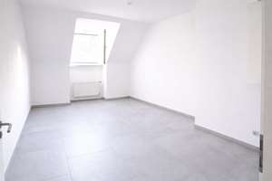 Charmante 3,5-Zimmer Dachgeschosswohnung in Mittelstadt, frisch saniert – Hochstr. 18, 58095 Mittelstadt, Hagen – Vorschaubild 2