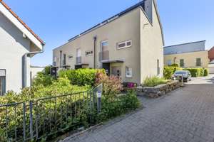 Modern und gepflegt: Reihenhaus für die ganze Familie – Die vollständige Adresse der Immobilie erhältst du vom Anbieter., 71696 Möglingen – Vorschaubild 2