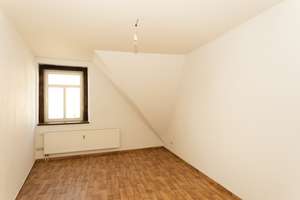 Offene Wohnküche, überdachte Terrasse - und das mitten in Burg! – Markt 27, 39288 Burg – Vorschaubild 6