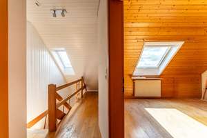 Wohnen mit Aussicht – gemütliche Doppelhaushälfte mit wertigem Innenausbau – Die vollständige Adresse der Immobilie erhältst du vom Anbieter., 78628 Rottweil – Vorschaubild 8