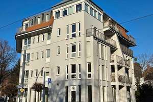 3-Zimmer-Wohnung / Neubau / Balkon / Aufzug / zentrale Lage / vermietet
