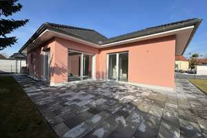 Einziehen und genießen! Stilvoller Wohlfühl- Bungalow mit Sonnenterrasse, Garten und Energieklasse A – Bachstraße 6b, 6766 Bitterfeld-Wolfen – Vorschaubild 5