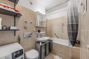 Stilvolle Maisonette mit zwei Balkonen & Stellplatz im Mauritiusviertel – Die vollständige Adresse der Immobilie erhältst du vom Anbieter., 50674 Neustadt/Süd, Köln – Vorschaubild 8