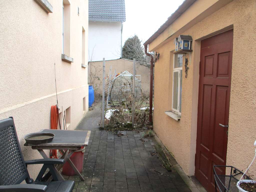 Immobilie in Eislingen/Fils - Zweifamilienhaus in guter Lage - Bild 2