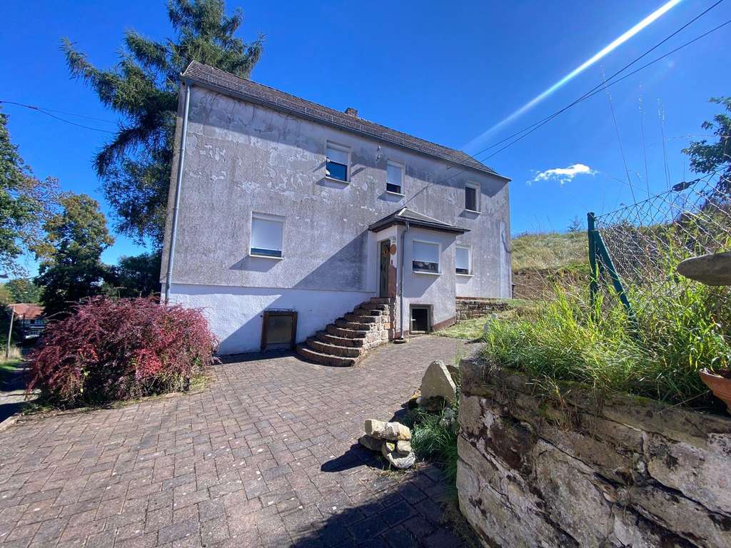 Immobilie in Hermsdorf - Einfamilienhaus in sehr ruhiger Randlage - Bild 2