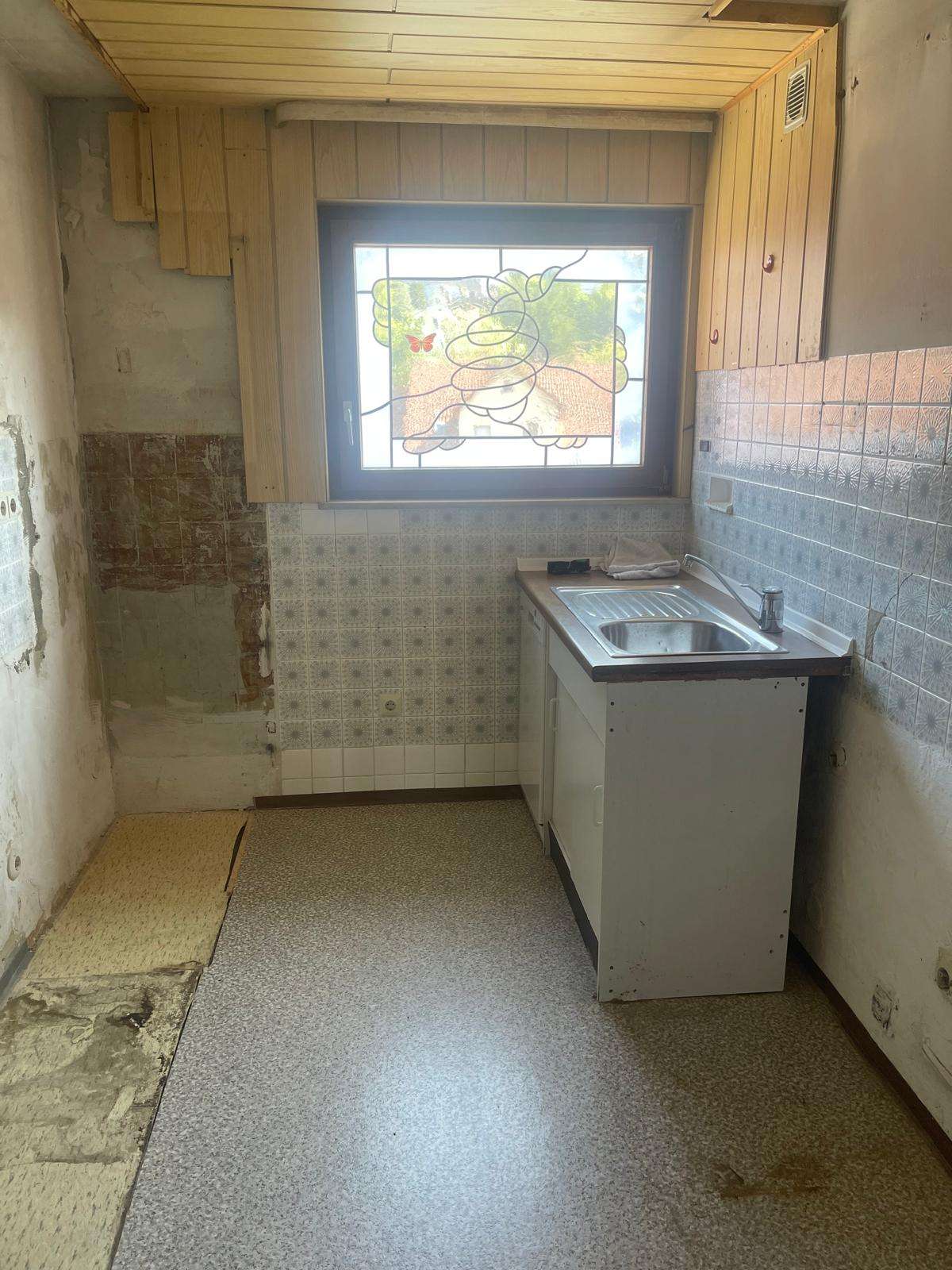 Dachgeschosswohnung mit Bühnengeschoss und Gartenanteil, Ostalbkreis – Bild 3