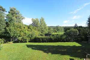 Attraktives, vermietetes Zweifamilienhaus mit Garagen, Carport und Garten in Aachen-Friesenrath! – Hundertsweg 3, 52076 Walheim, Aachen – Vorschaubild 2