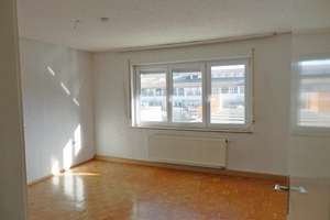 2 ½ -Zimmer-Wohnung mit Balkon in Ebingen – Die vollständige Adresse der Immobilie erhältst du vom Anbieter., 72458 Albstadt – Vorschaubild 4