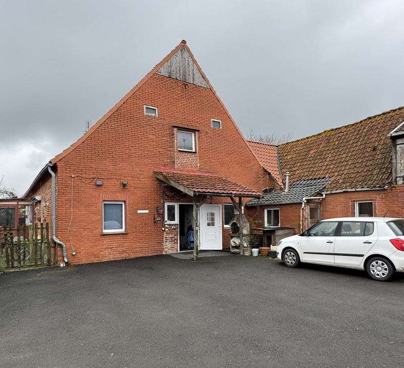 Pferdefreunde! Resthof in Alleinlage, mit ca. 12.000m² Weideflächen -Renovierungsbedürftig!, Nienburg Weser Kreis – Bild 2