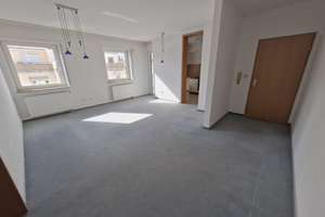 WÜrzburg: Eigentumswohnung Nähe Mainufer mit parkähnlichem Innenhof & Stellplatz - Oberste Etage – Die vollständige Adresse der Immobilie erhältst du vom Anbieter., 97084 Heidingsfeld, Würzburg – Vorschaubild 14
