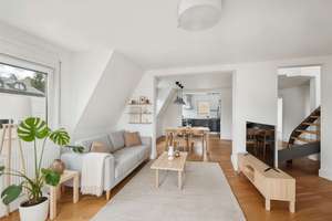 Exklusive Dachgeschoss-Wohnung in Stuttgart-Ost – Die vollständige Adresse der Immobilie erhältst du vom Anbieter., 70184 Gablenberg, Stuttgart – Vorschaubild 4