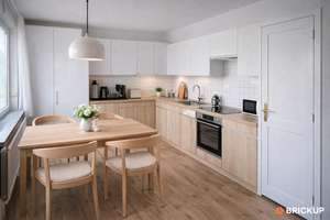 Ruhiges Wohnen im eigenen Haus - Für dich saniert