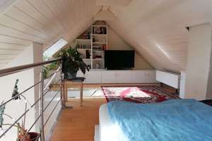 Schicke 3-Zimmer-Maisonette-Wohnung in Stuttgart - Heusteigviertel