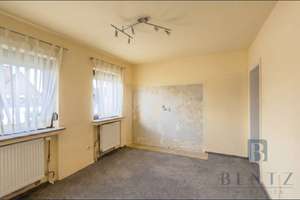 Wohnen mit Blick ins Grüne – gepflegtes Reihenmittelhaus mit Garten, Balkon und Vollkeller – Die vollständige Adresse der Immobilie erhältst du vom Anbieter., 27574 Schiffdorferdamm, Bremerhaven – Vorschaubild 13