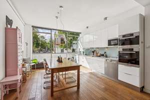 Architekturjuwel mit privatem Garten – 40211 Stadtmitte, Düsseldorf – Vorschaubild 6