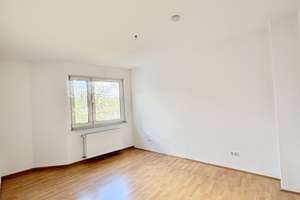 Hell, gepflegt & bezugsfertig: Gemütliche 2,5-Zimmer-Wohnung mit Balkon in Holsterhausen – Carmerstr. 29, 45147 Holsterhausen, Essen – Vorschaubild 3
