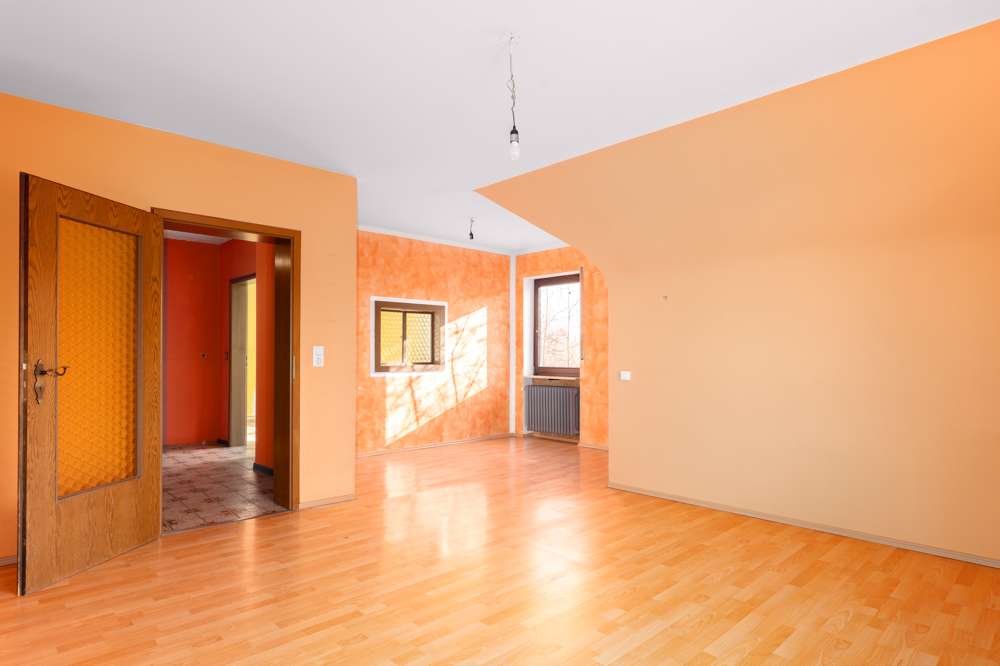 Immobilie in Burgthann - Charmantes Wohnensemble mit Potenzial – Zweifamilienhaus für Ihre individuellen Modernisierungswünsc - Bild 0