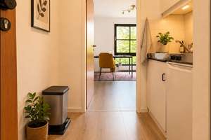 Semesterstart ohne Wohnungssuche - Einziehen und Durchstarten! Attraktives Apartment in Uninähe – Die vollständige Adresse der Immobilie erhältst du vom Anbieter., 40591 Wersten, Düsseldorf – Vorschaubild 2