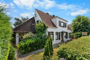 Raum für Generationen: Zwei Wohneinheiten mit ca. 290 m² auf parkähnlichem Grundstück – Die vollständige Adresse der Immobilie erhältst du vom Anbieter., 28717 Lesum, Bremen – Vorschaubild 32