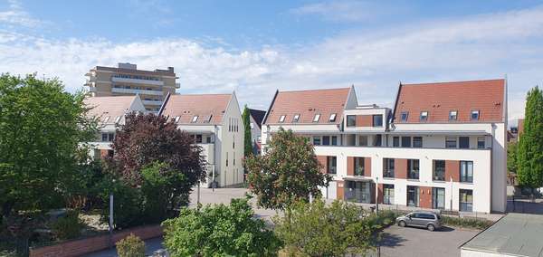 Büro-/Praxiseinheit zu vermieten