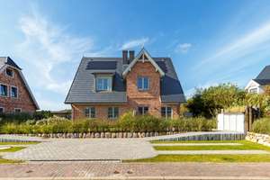 Neubau: Doppelhaushälfte mit luxuriöser Ausstattung in Rantum am Watt (Dauerwohnen) – Die vollständige Adresse der Immobilie erhältst du vom Anbieter., 25980 Sylt (Gemeinde) – Vorschaubild 3