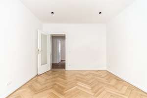 JETZT *Paul & Partner* ERSTBEZUG NACH SANIERUNG, TIEFGARAGENSTELLPLATZ & MÜNCHENS TOPLAGE! 162 – Die vollständige Adresse der Immobilie erhältst du vom Anbieter., 81677 Steinhausen, München – Vorschaubild 11
