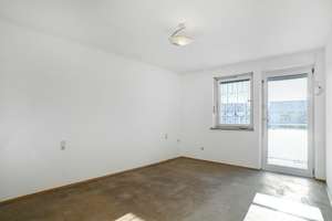 Familienfreundliches Reiheneckhaus mit Licht, Raum und 466 m² Grundstück – perfekt zum Selbstausbau! – Die vollständige Adresse der Immobilie erhältst du vom Anbieter., 82538 Geretsried – Vorschaubild 8