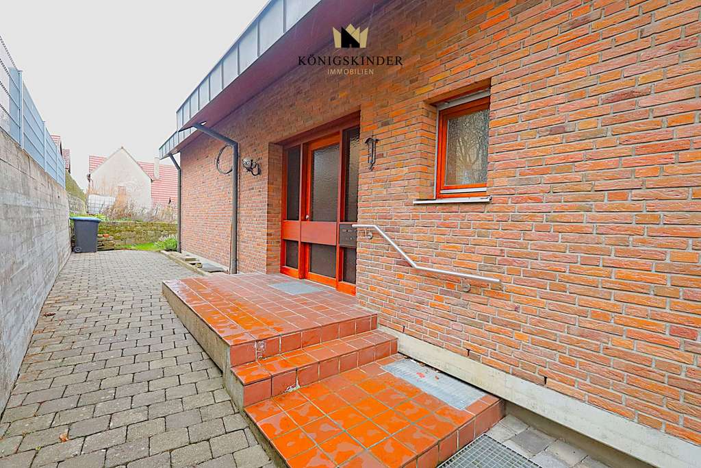 Immobilie in Weil im Schönbuch - Einfach riesig - das Ausnahmeanwesen - und provisionsfrei... - Bild 2