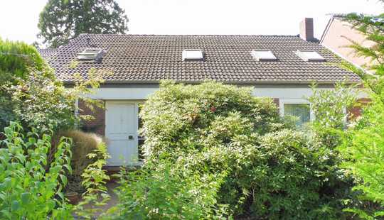 Bild von Großzügiges Einfamilienhaus in begehrter Lage in St.Magnus mit Blick auf den Mammutbaum