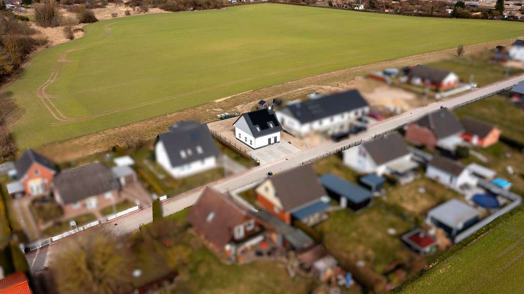 Immobilie in Plau am See - Modernes Wohnhaus mit zwei Wohneinheiten in Plau am Plau See OT Karow - Bild 2