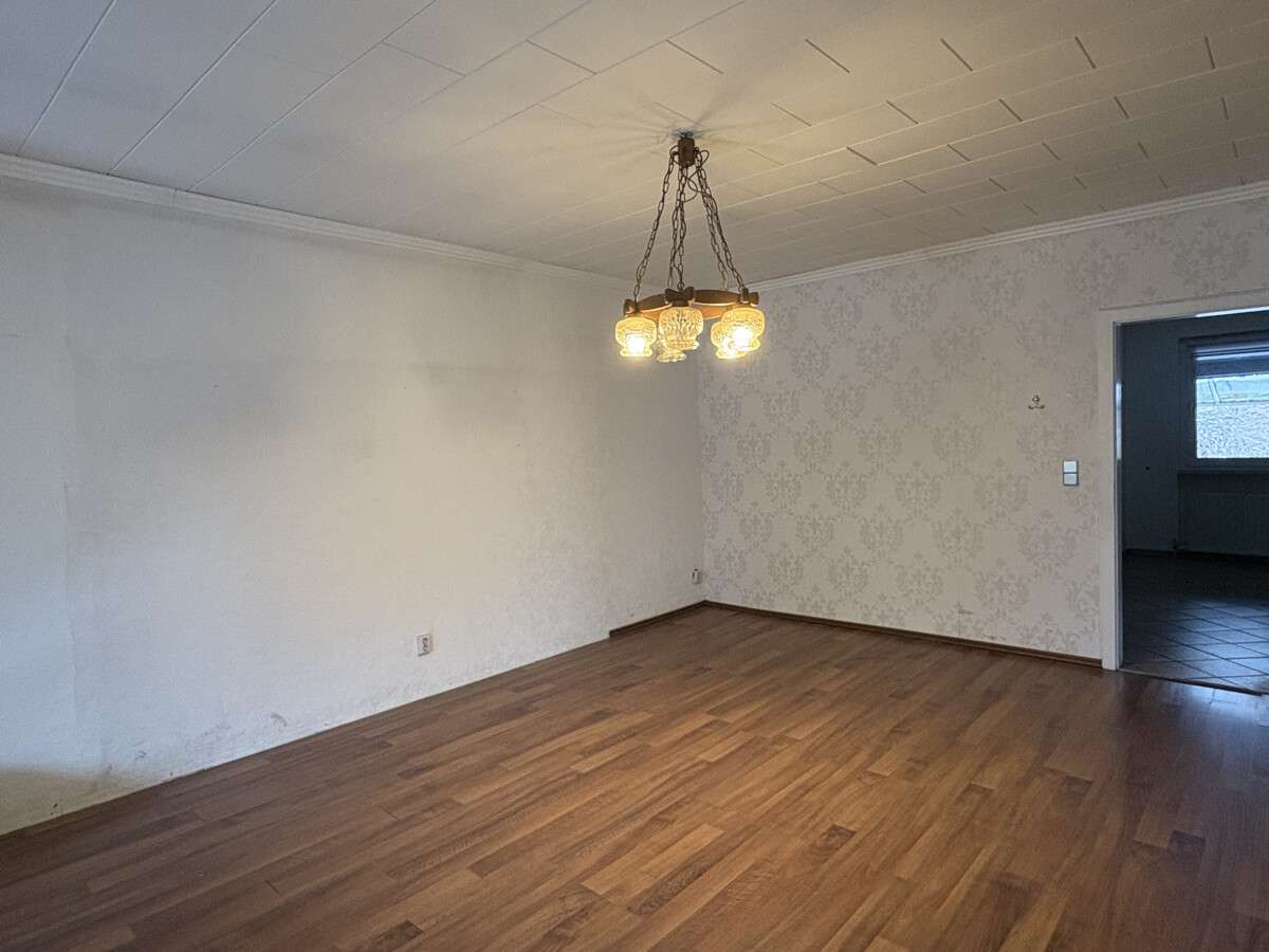 Immobilie in Burgdorf - KARSTEN IMMOBILIEN ermöglicht Ihnen: Wohnen im sehr gut geschnittenen Reihenmittelhaus in Burgdorf - Bild 0