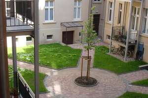 Die erste eigene Wohnung, mit Einbauküche, Balkon und Aufzug. – Kleine Lindenallee 5, 39108 Stadtfeld Ost, Magdeburg – Vorschaubild 9