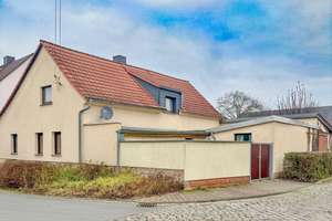 Einfamilienhaus in ruhiger Lage – Die vollständige Adresse der Immobilie erhältst du vom Anbieter., 6774 Krina – Vorschaubild 1
