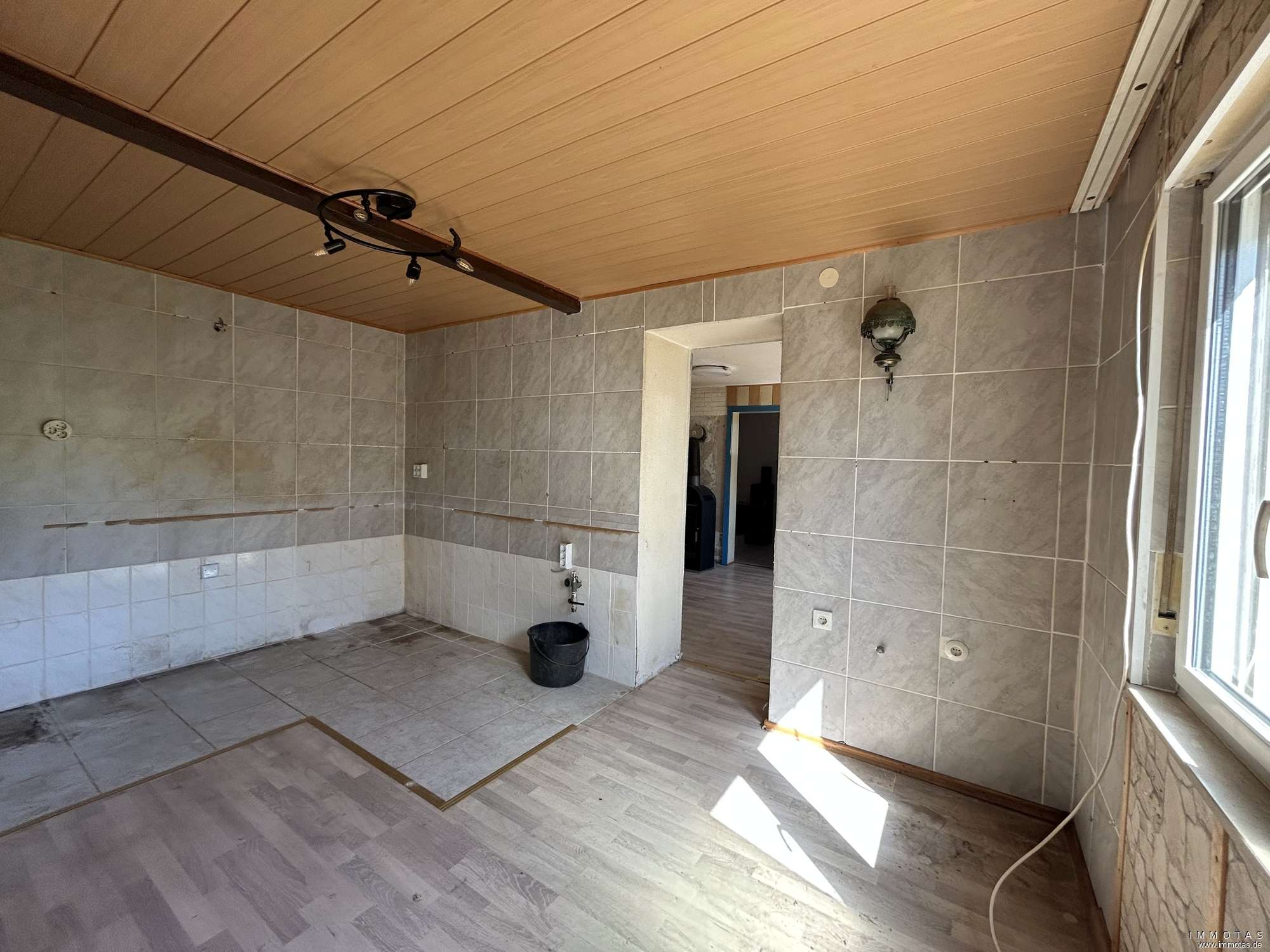 BIETERVERFAHREN - PROVISIONSFREI - Einfamilienhaus ohne Garten - umfassend sanierungsbedürftig, Kaiserslautern Kreis – Bild 4