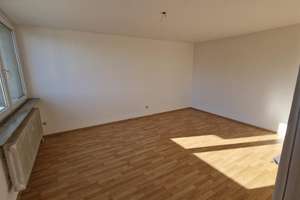 Lichtdurchflutete 3-Zimmer-Wohnung im 4. OG mit Balkon & Tiefgaragenstellplatz – Laubenweg, Fürth – Laubenweg 3, 90765 Ronhof, Kronach, Fürth – Vorschaubild 6