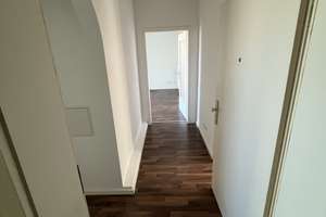 Neuwertige 3-Zi-Whg mit Küche und Balkon / Nice 3-Room-Flat with Kitchen and Balcony – 67061 Süd, Ludwigshafen am Rhein – Vorschaubild 10
