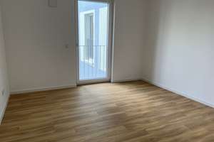 3-Zimmer-Wohnung mit Balkon in Neu-Ulm – Von-Hünefeld-Straße 6, 89231 Neu-Ulm – Vorschaubild 4