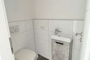 Stilaltbau - moderne 3-Zi. Wohnung mit Wohnküche und großem Balkon - WG geeignet – Tegernseer Landstraße 141, 81539 Obergiesing, München – Vorschaubild 11