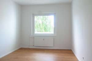 Wunderschöne, helle Wohnung mit großem Balkon in Südausrichtung &  EBK – Klemkestraße  76, 13409 Reinickendorf (Ortsteil), Berlin – Vorschaubild 2
