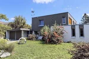 Sehr gepflegtes EFH, 256 m² Wohnen, UG: ELW oder Büro, Grund1841 m²  in HÖS Nord