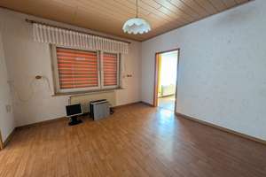 Großes Grundstück in Hüllhorst: Einfamilienhaus mit Potenzial zur Neugestaltung – Die vollständige Adresse der Immobilie erhältst du vom Anbieter., 32609 Hüllhorst – Vorschaubild 9