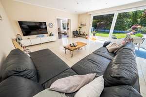 Wunderschöne Villa mit Garten, 3 Garagen, Weinkeller & viel Platz für die ganze Familie – Die vollständige Adresse der Immobilie erhältst du vom Anbieter., 58093 Emst, Hagen – Vorschaubild 13
