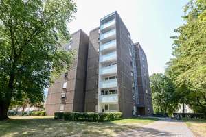 Komfortabel wohnen mit Weitblick: Attraktive 2-Zimmer-Wohnung mit Aufzug in Leverkusen-Steinbüchel