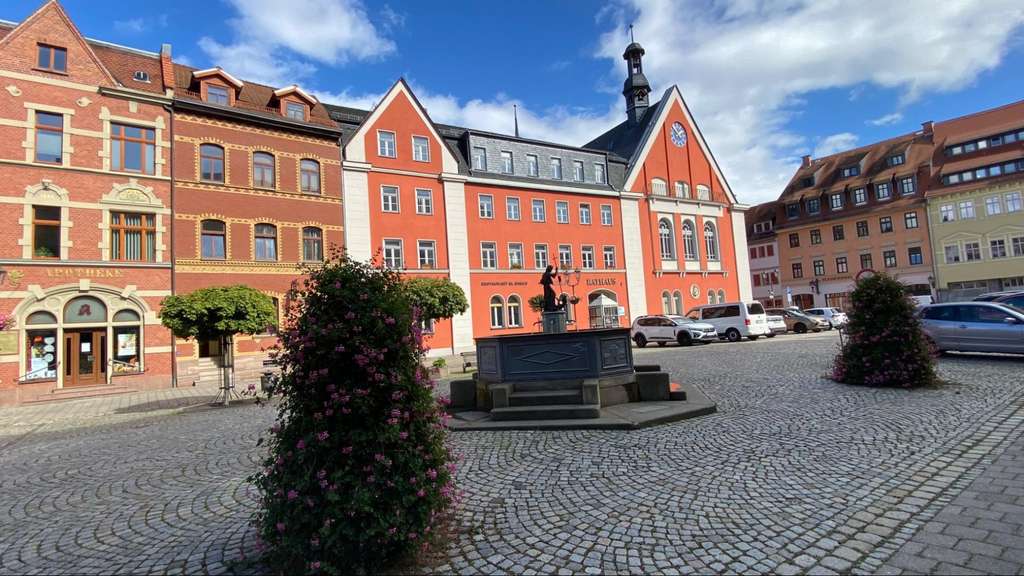 Immobilie in Kahla - Helle 2,5-Zimmer Wohnung im Zentrum von Kahla - Bild 2