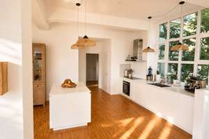 HIDDEN LOFT MAINZ – 175 qm zentrales Refugium, völlig ruhig, 30 qm Patio, 100 qm Wohn-Koch-Ess-Loft, – Parcusstraße 4, 55116 Altstadt, Mainz – Vorschaubild 4